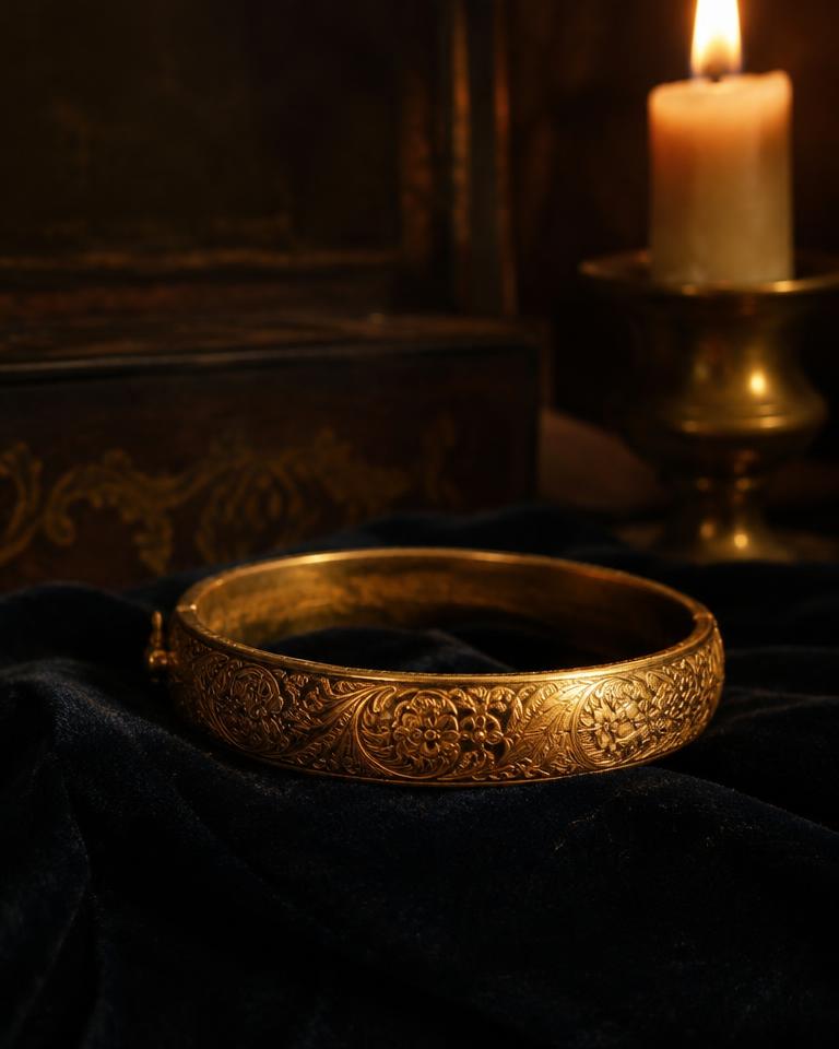 Victorian Engraved Bangle, c.1885